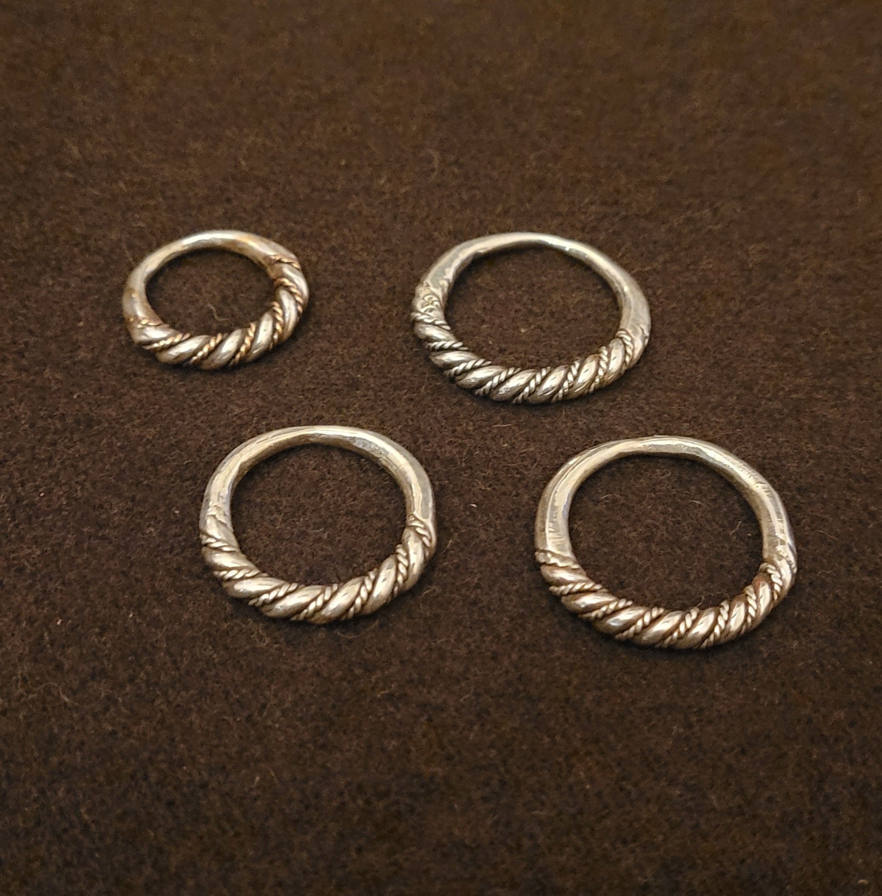 Twist ring in sterling silver