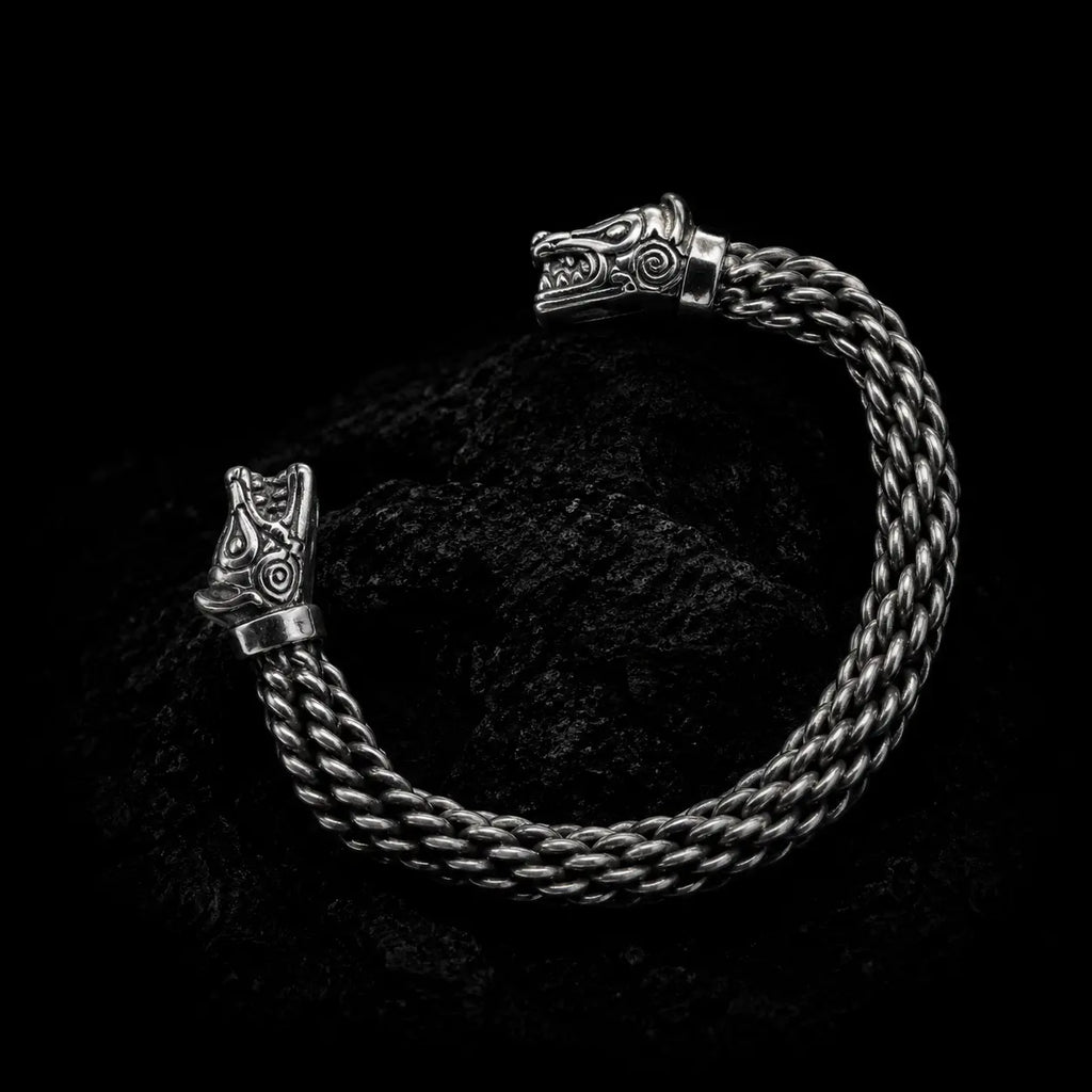 Massive Bjorn Armring in Sterling Silver.