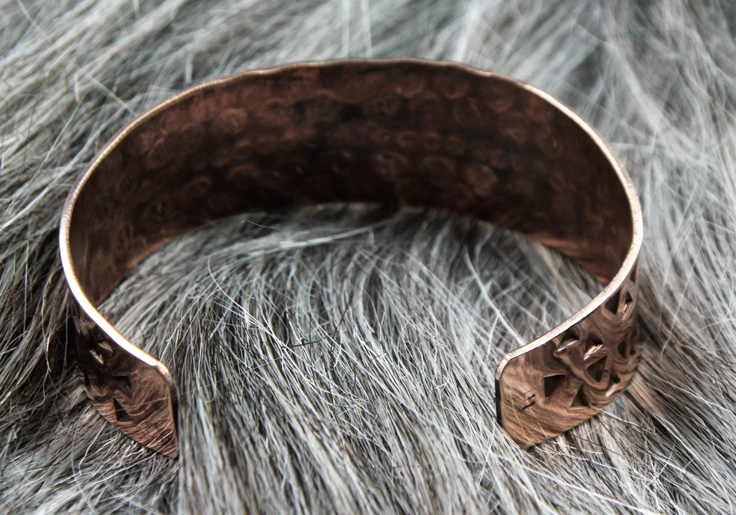 How a stamped Viking bracelet should look at the back