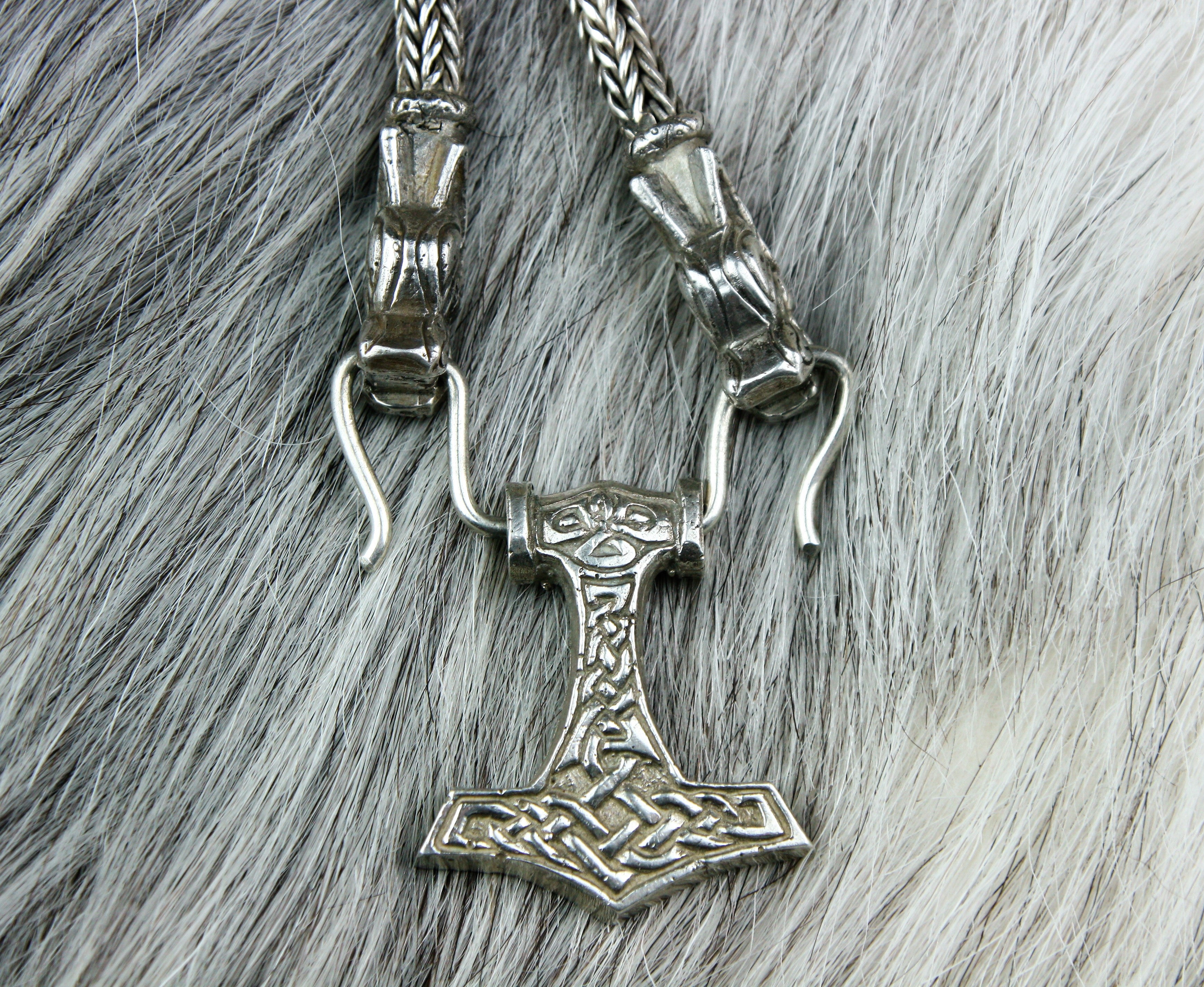 Metal Thor's Hammer Mjolnir Viking Amulet Pendant Necklace with Viking –  Heavy Metal Armor