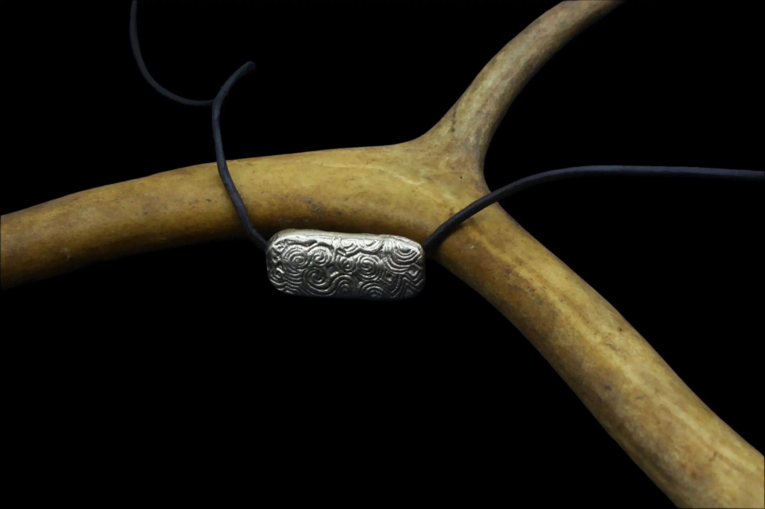 Newgrange Pendant in Pewter